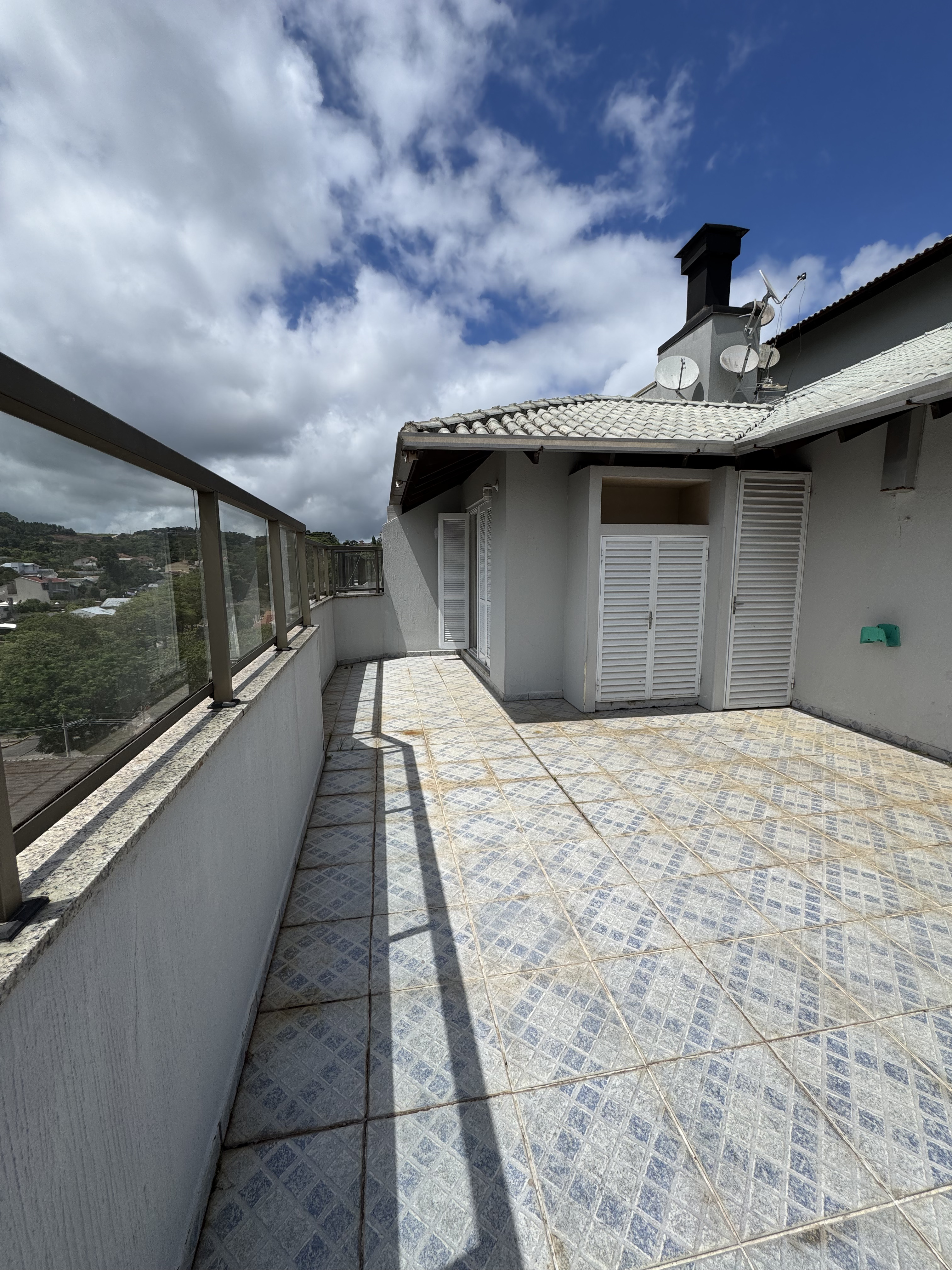 Cobertura Duplex no Centro de Nova Prata com Vista Panorâmica - Foto 2