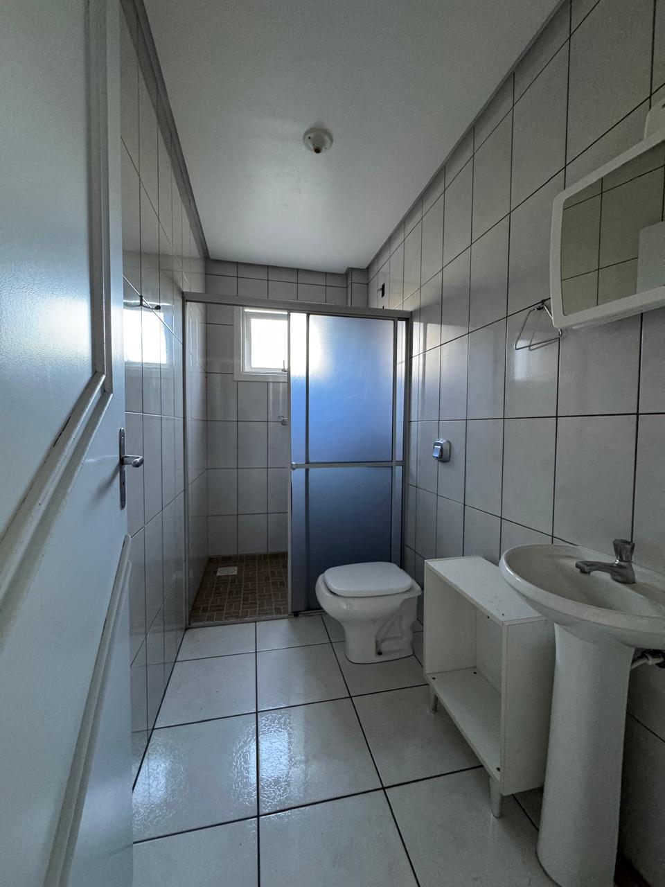 Apartamento com Sacada, Boa Iluminação Natural e Ambientes Amplos - Foto 2